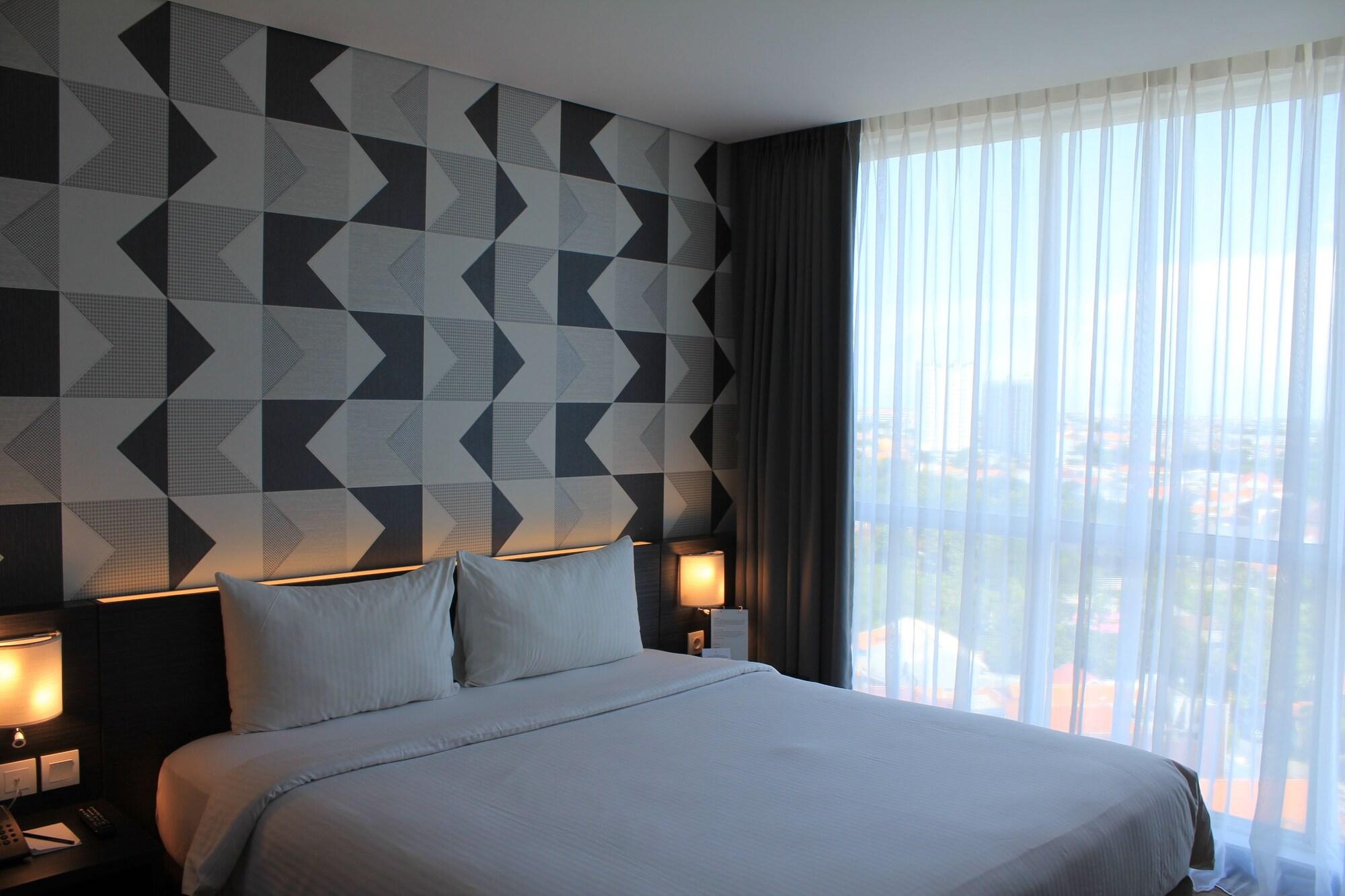 Luminor Hotel Jemursari By Wh With The Best Breakfast In Town And Located Near Surabaya Industrial Estate Rungkut Sier Exterior photo