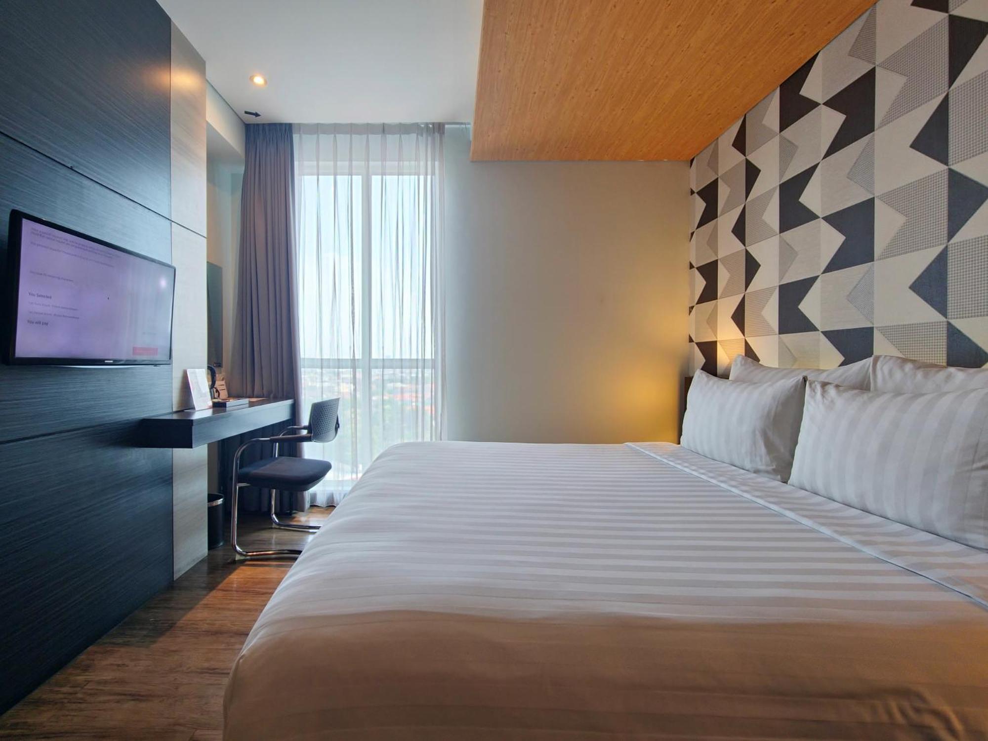 Luminor Hotel Jemursari By Wh With The Best Breakfast In Town And Located Near Surabaya Industrial Estate Rungkut Sier Exterior photo