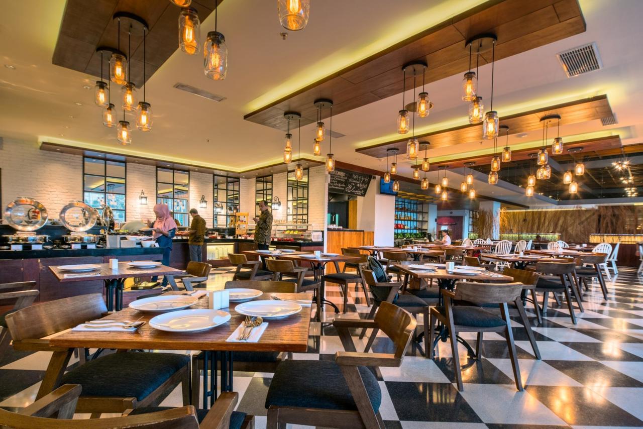 Luminor Hotel Jemursari By Wh With The Best Breakfast In Town And Located Near Surabaya Industrial Estate Rungkut Sier Exterior photo
